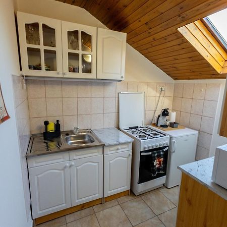 Kismokus Apartman Эгер Экстерьер фото