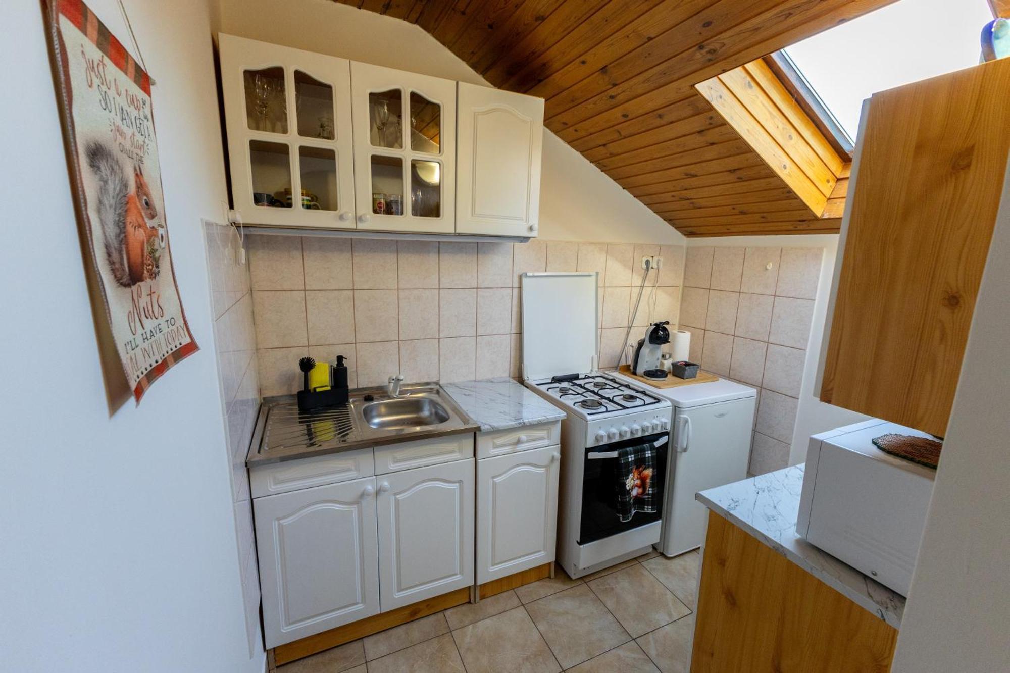 Kismokus Apartman Эгер Экстерьер фото