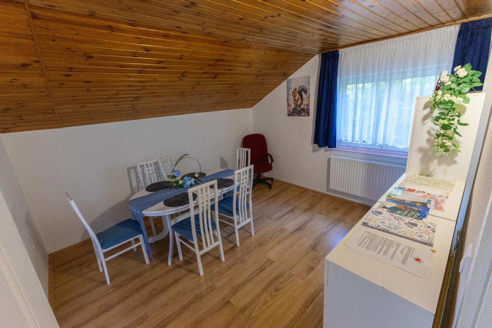 Kismokus Apartman Эгер Экстерьер фото
