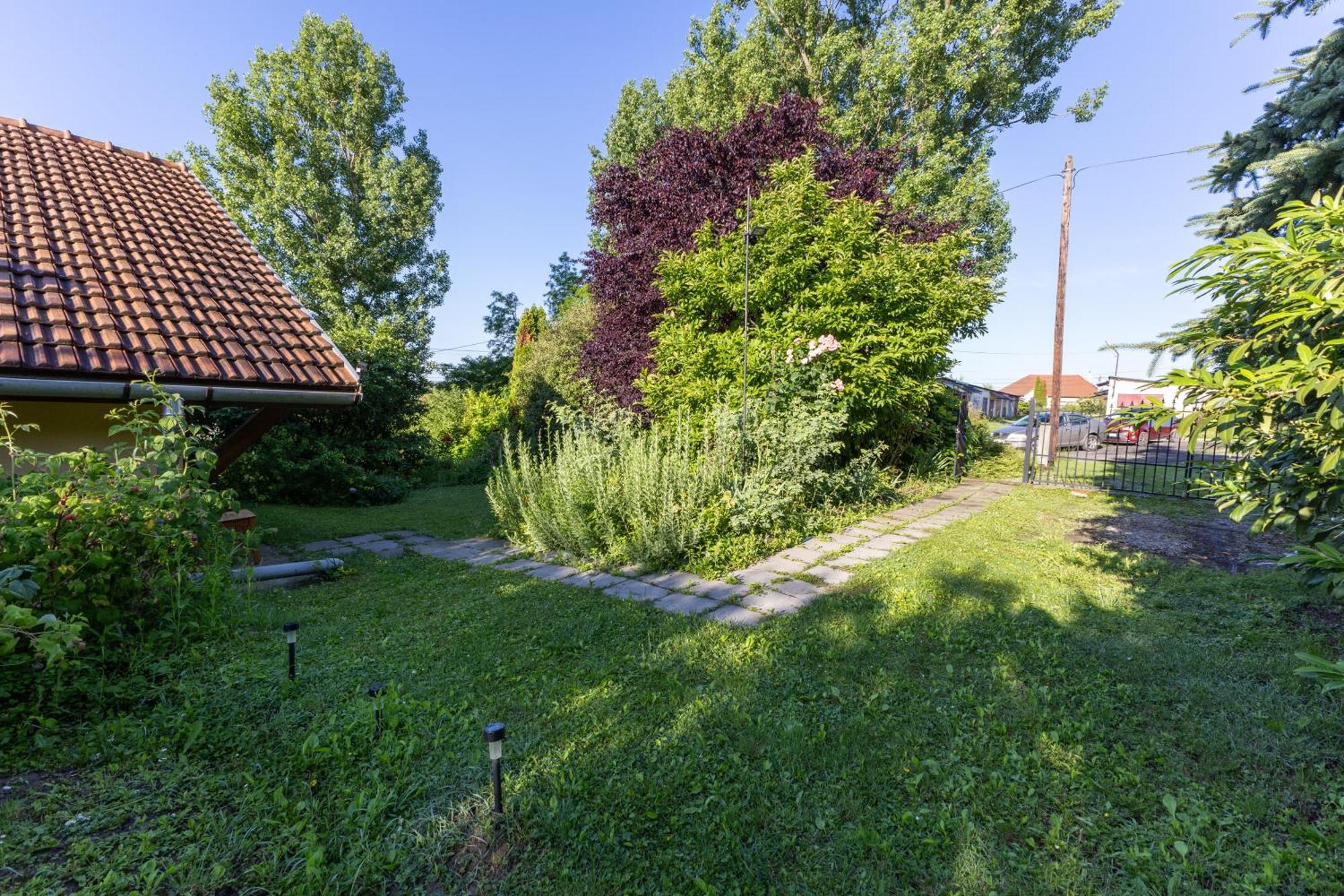 Kismokus Apartman Эгер Экстерьер фото